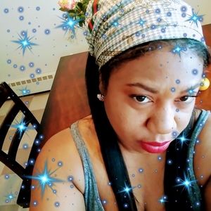 Meet your Posher, Shante